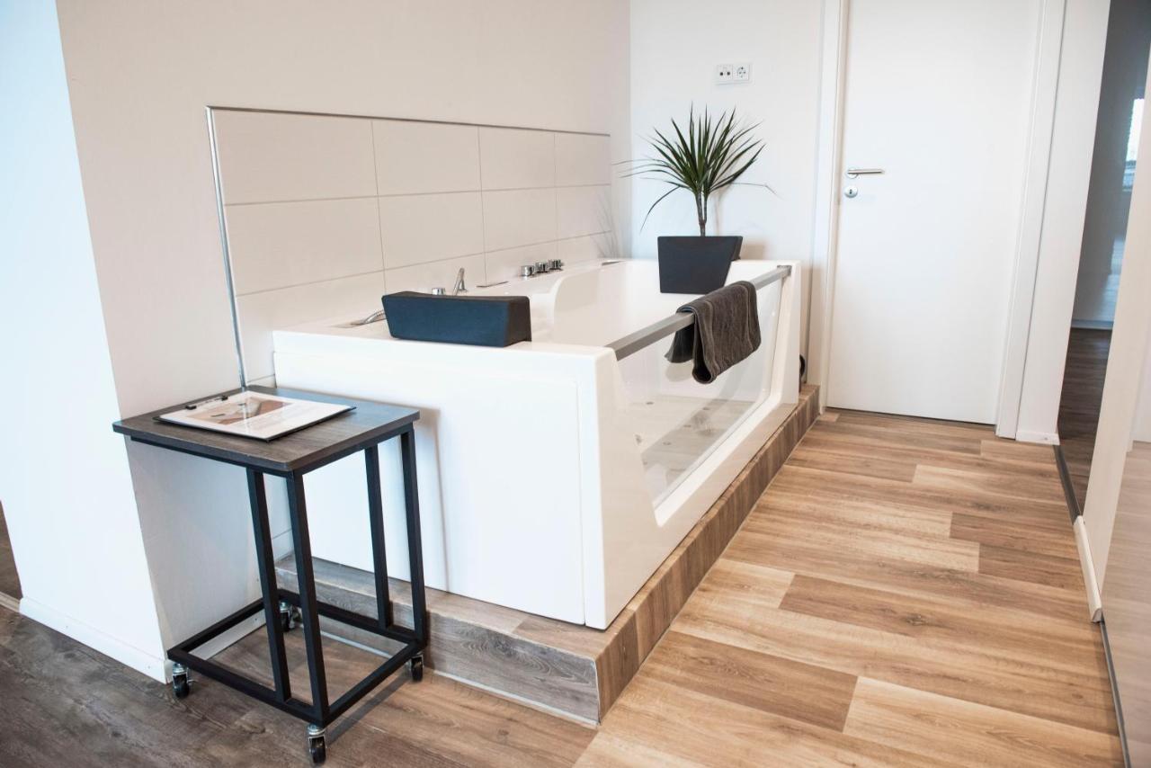 Luxus Suite Im Herzen Von Kempten***** +Parkplatz المظهر الخارجي الصورة