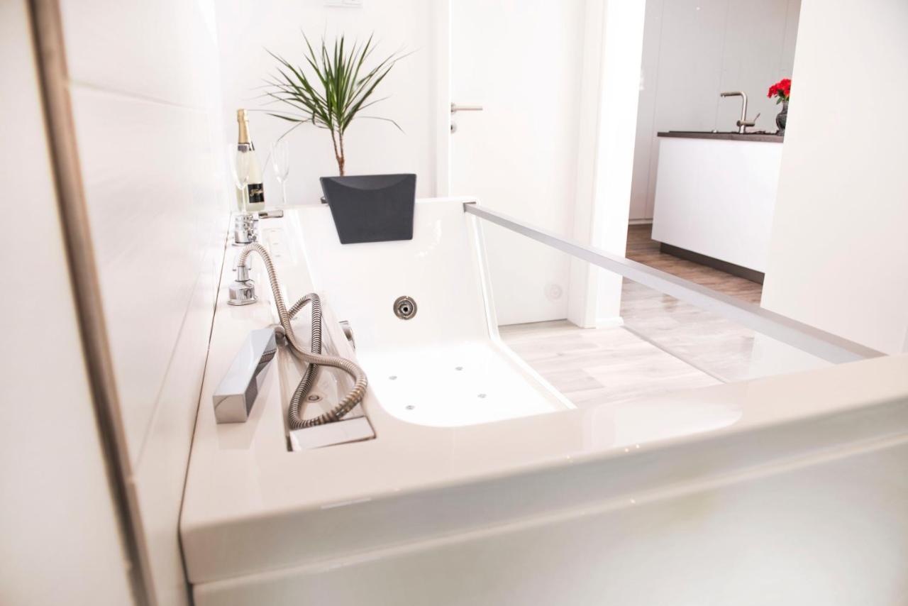 Luxus Suite Im Herzen Von Kempten***** +Parkplatz المظهر الخارجي الصورة