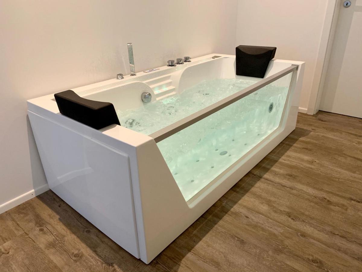 Luxus Suite Im Herzen Von Kempten***** +Parkplatz المظهر الخارجي الصورة